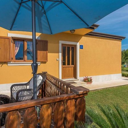 Holiday House Antonio Poreč Buitenkant foto