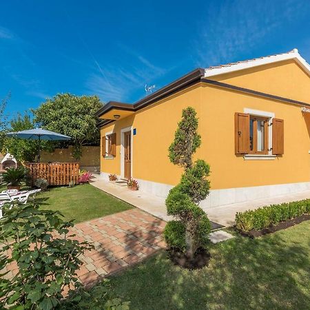 Holiday House Antonio Poreč Buitenkant foto